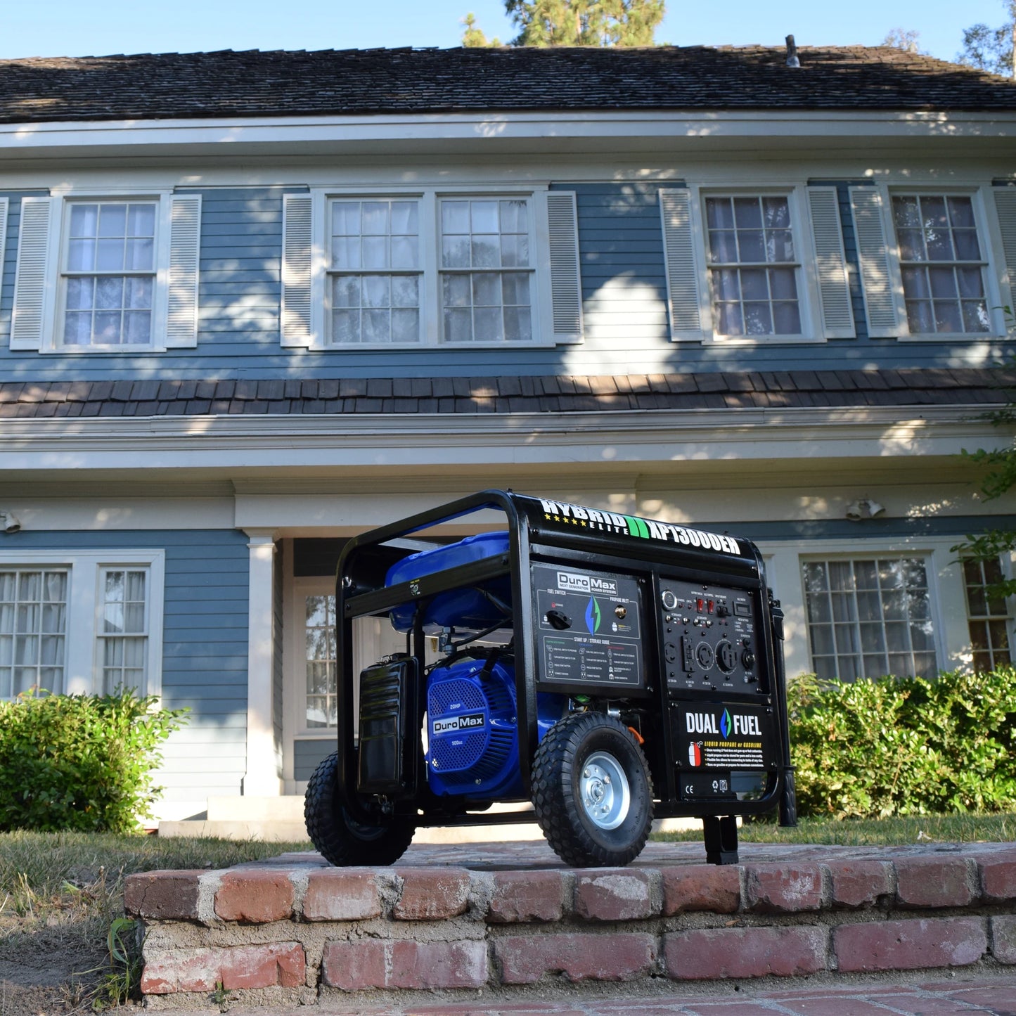 DuroMax XP13000EH 13,000 Watt Dual Fuel Portable Generator